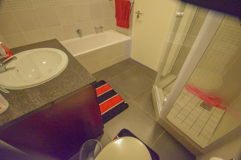 2 Bedroom Property for Sale in Sea Point Western Cape